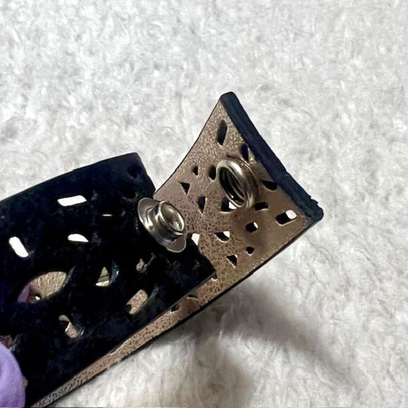 Black Leather Snap Button Strong Oval Silver Tone Bracelet - Picture 5 of 7